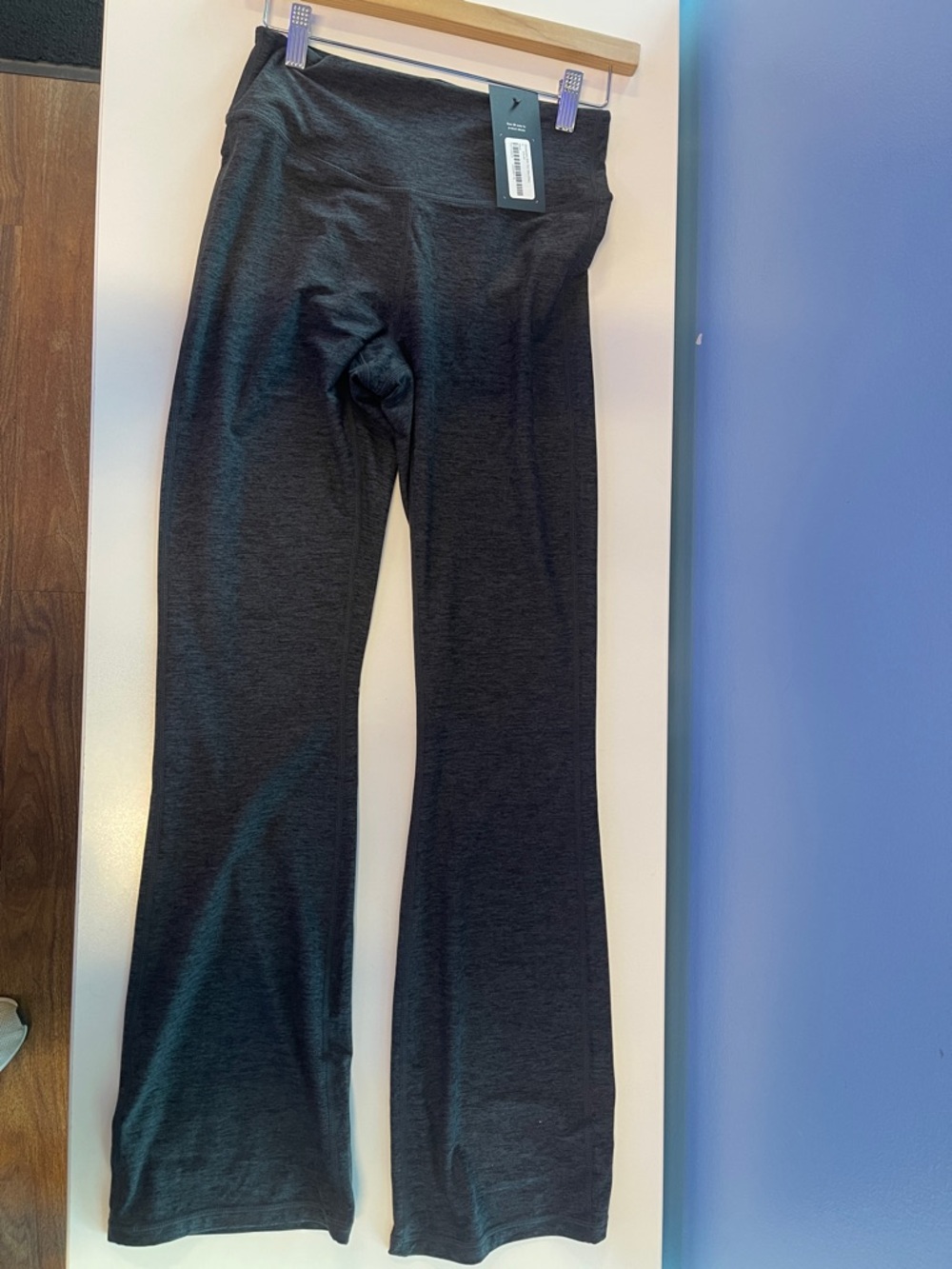 NWT Black Mini Flare high waisted Yoga Pants, small